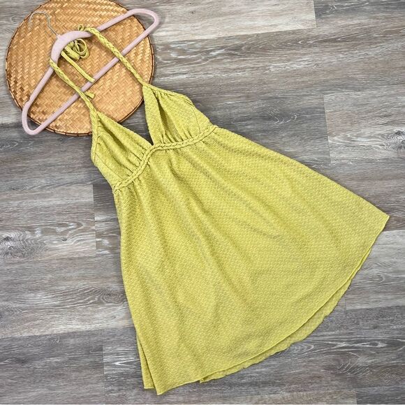 Lulus love like yours textured mini dress‎ green halter top - Picture 2 of 7
